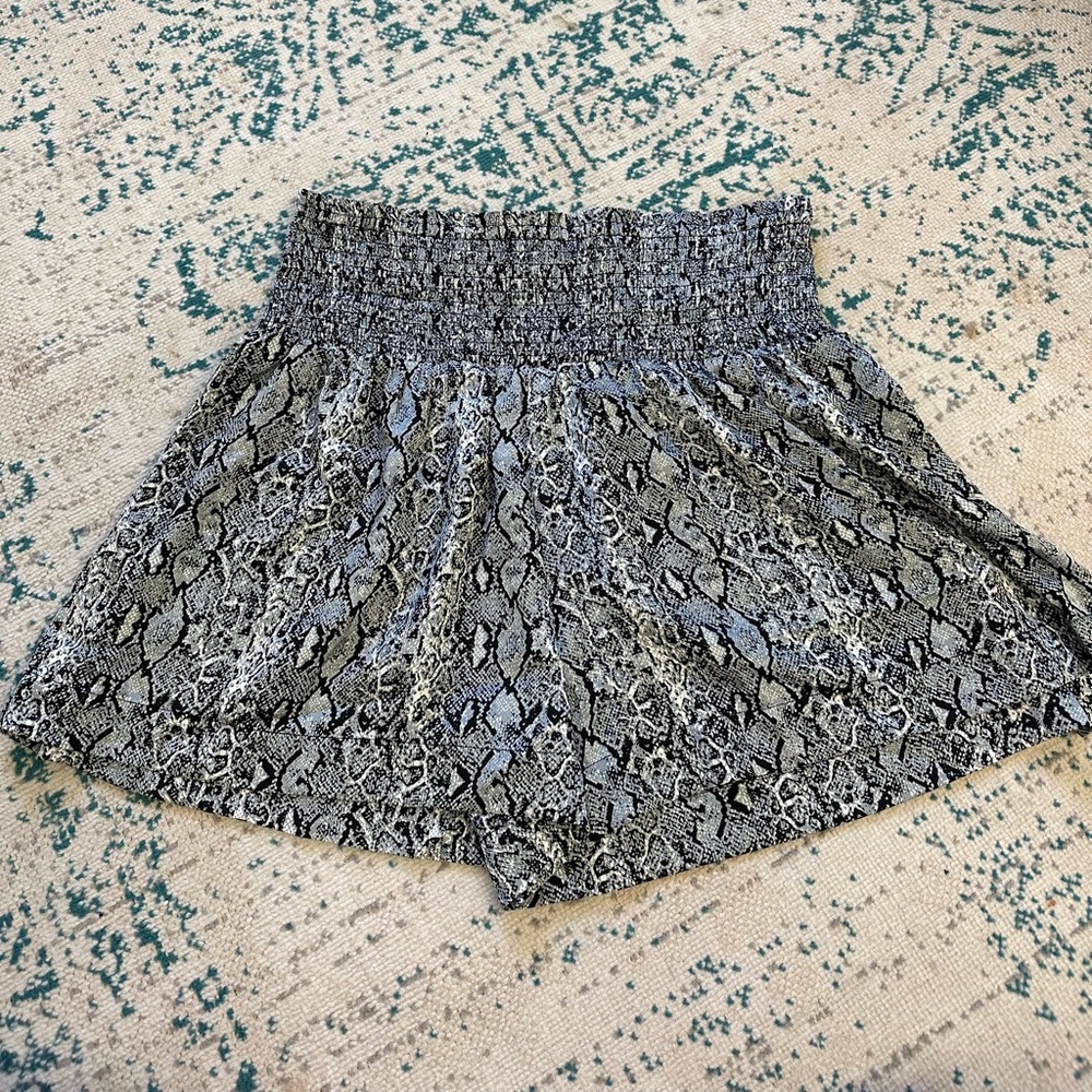 Pants Store Shorts